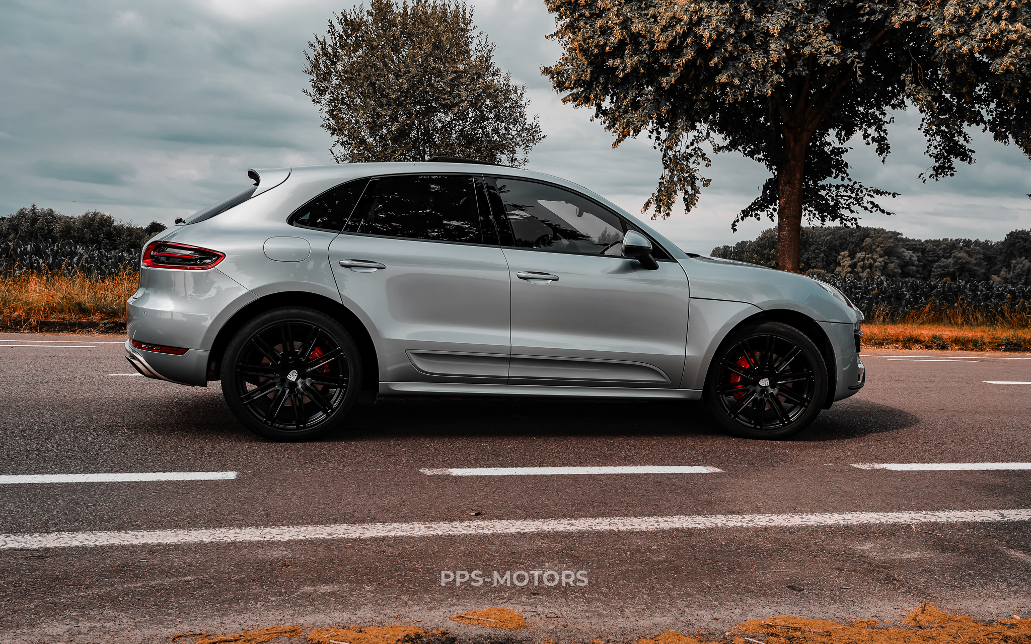 Porsche MACAN TURBO 3.6i photo 24