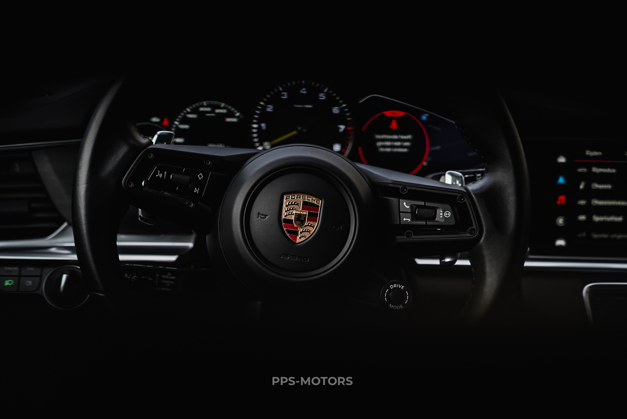Porsche PANAMERA SPORT TURISMO 4 E-HYBRID photo 29