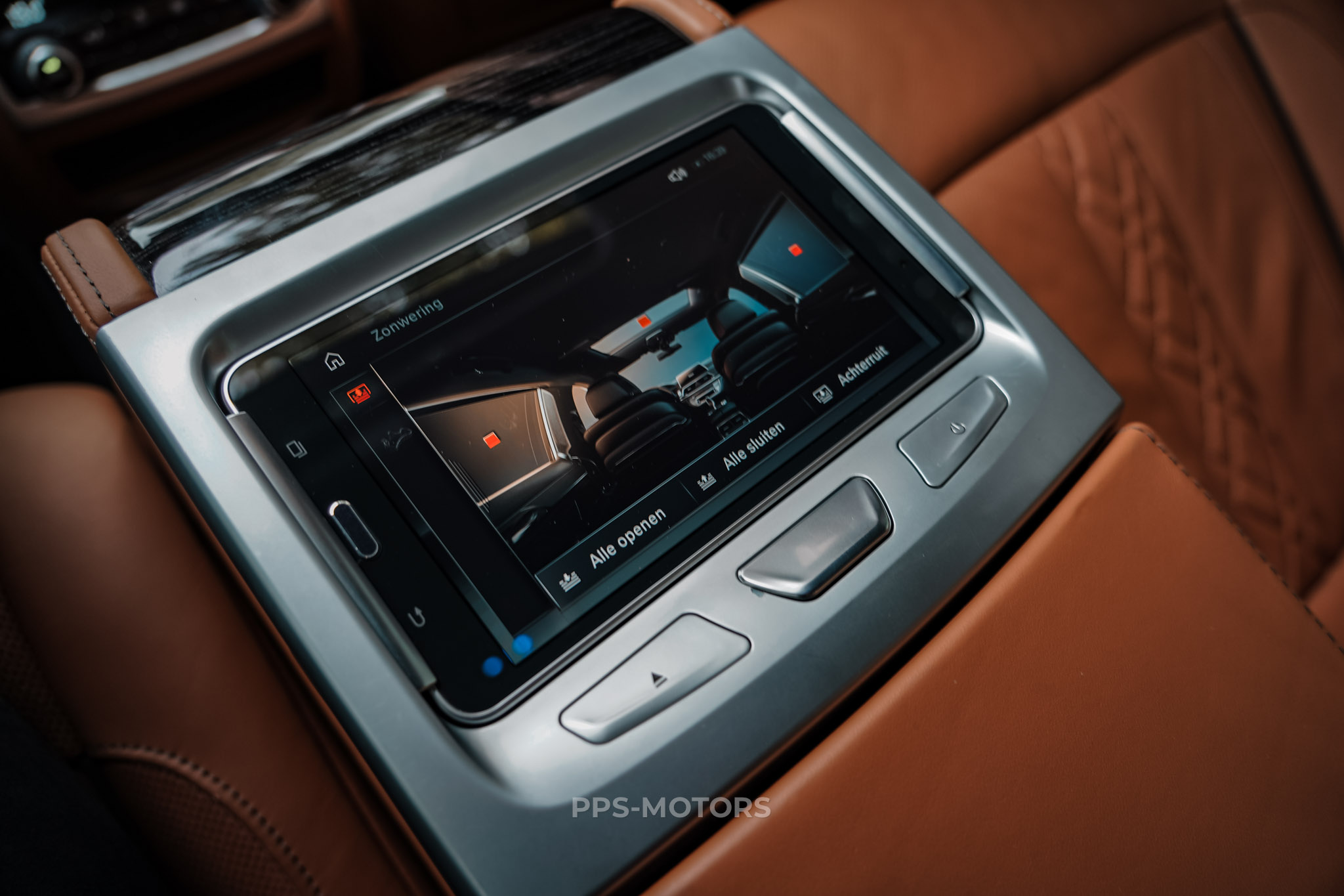 BMW BMW 740e Performance M-PAKKET photo 13