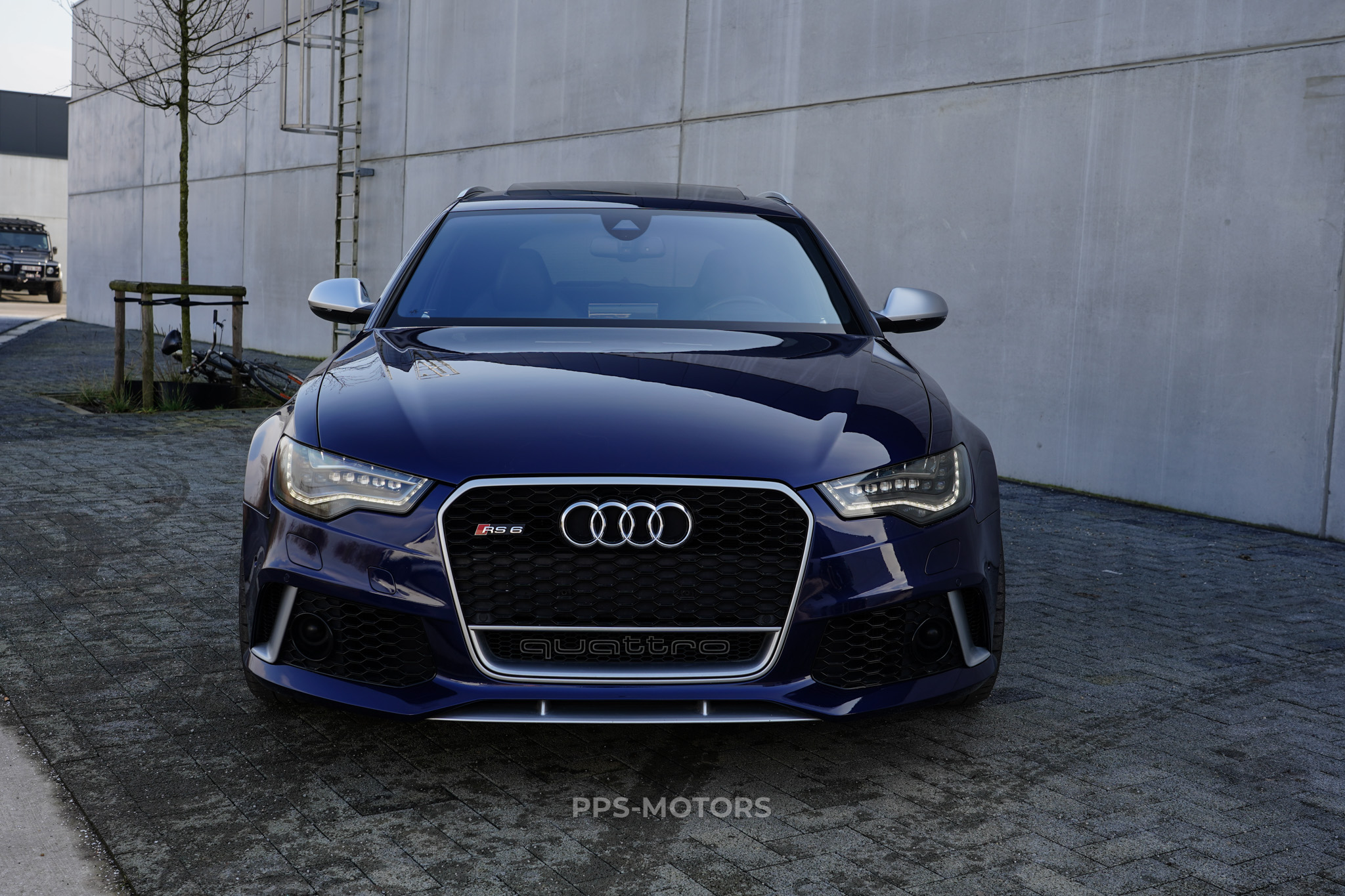Audi RS6 4.0 TFSI BITURBO QUATTRO photo 3