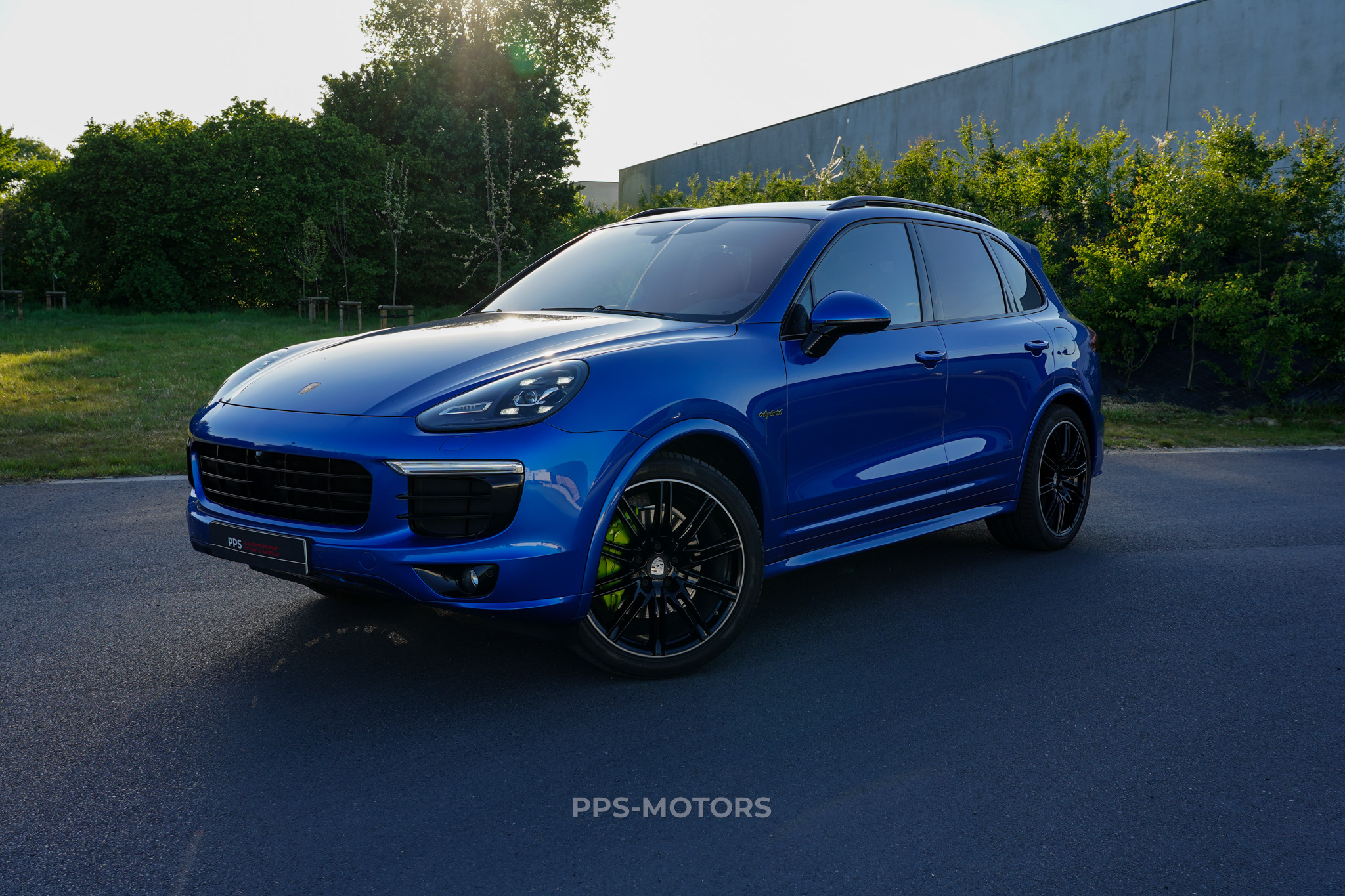 Porsche CAYENNE 3.0 V6 HYBRID photo 1