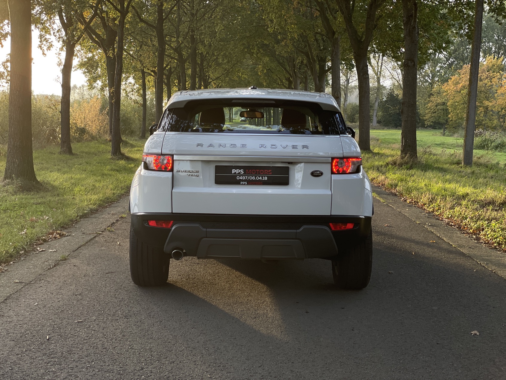 Land Rover RANGE ROVER EVOQUE 2.2 TD4 photo 22