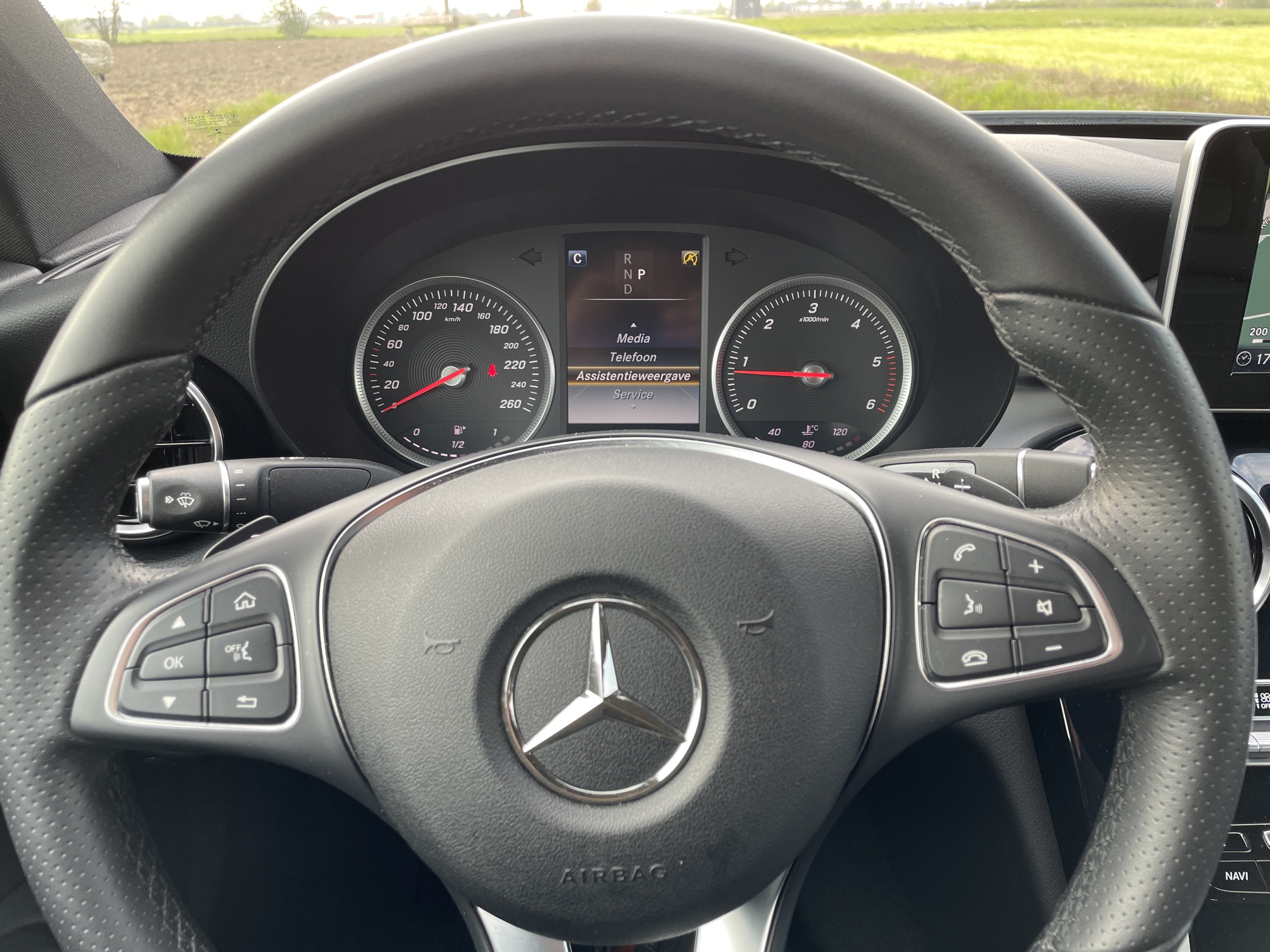 Mercedes Benz C220 photo 18