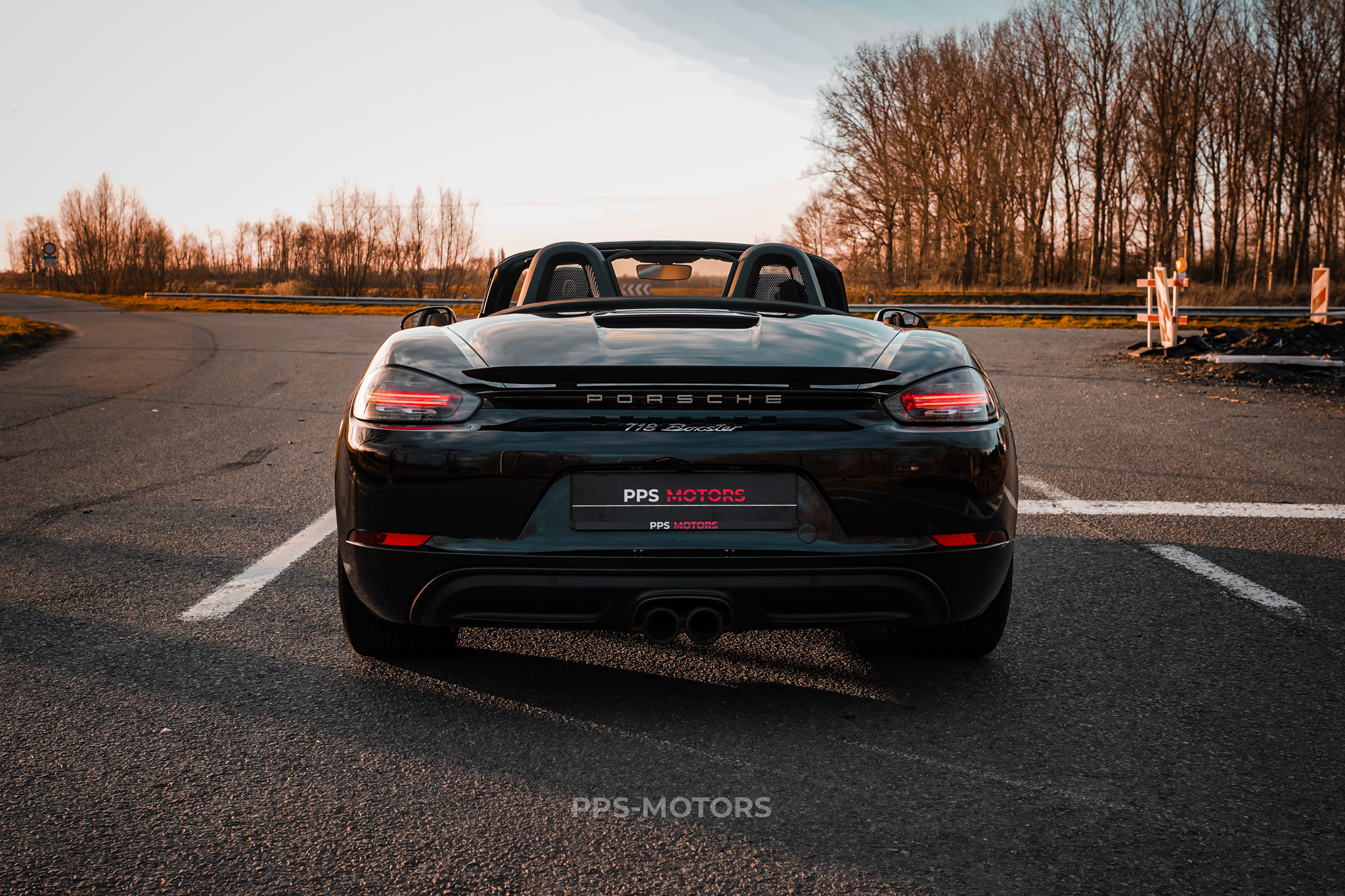 Porsche 718 BOXSTER 2.0 TURBO PDK photo 18