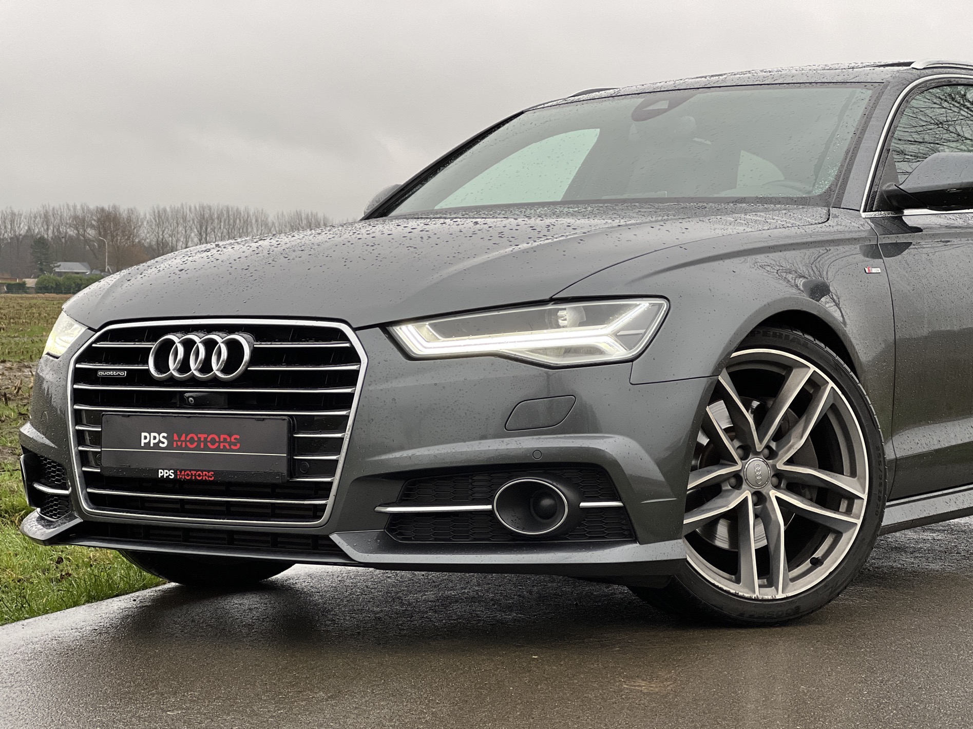 Audi A6 3.0 TDI V6 QUATTRO S-LINE photo 2