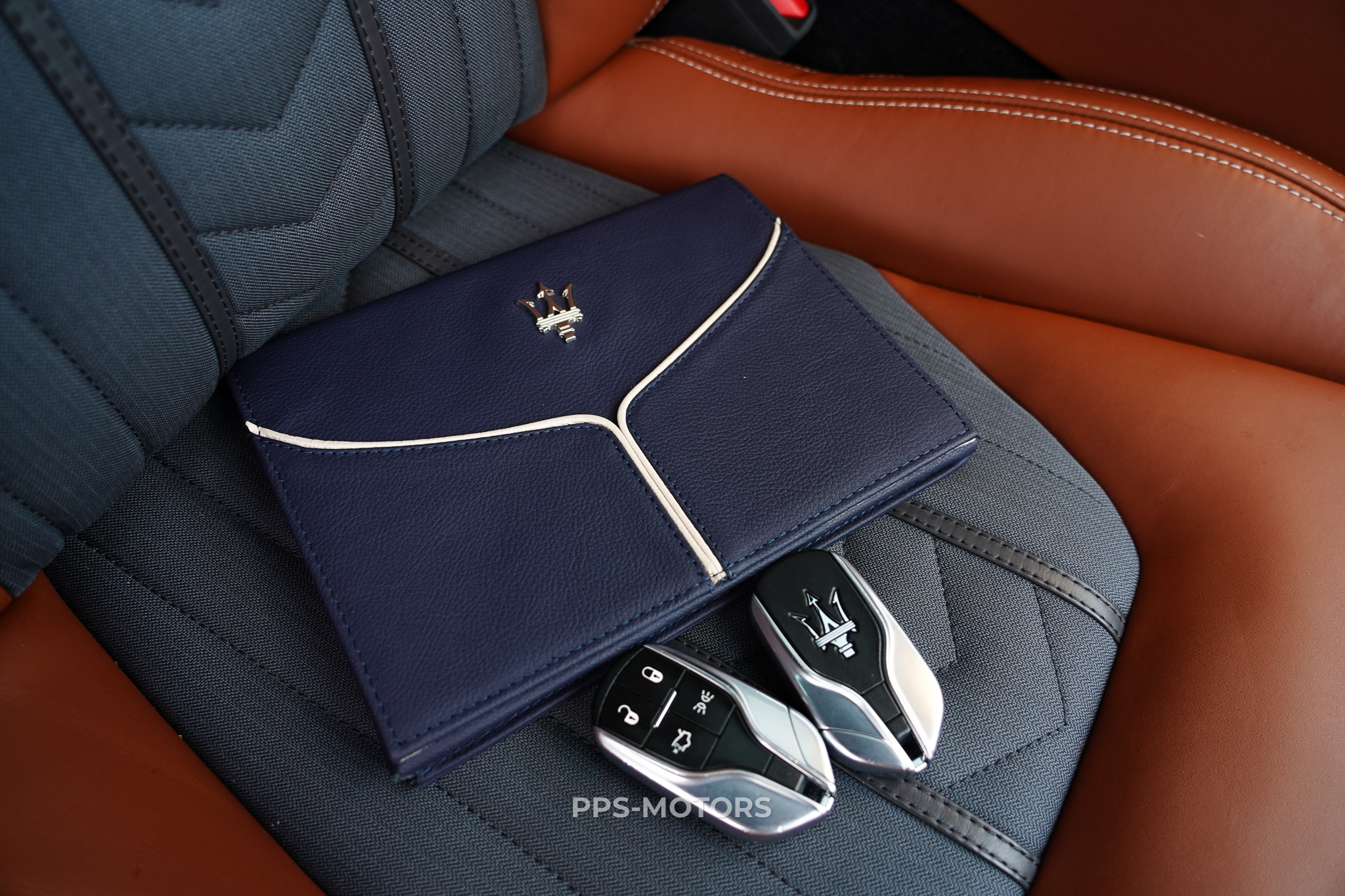 Maserati LEVANTE 3.0 V6 TURBO GRANLUSSO photo 40