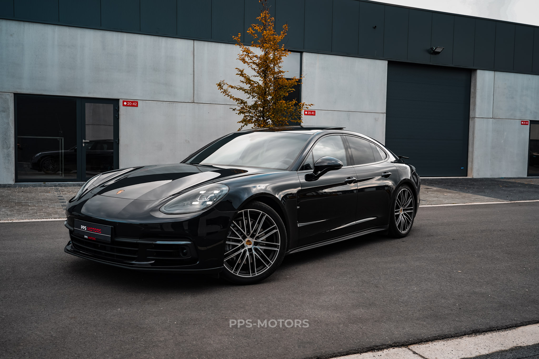 Porsche PANAMERA 4 E-HYBRID 2.9 V6 photo 1