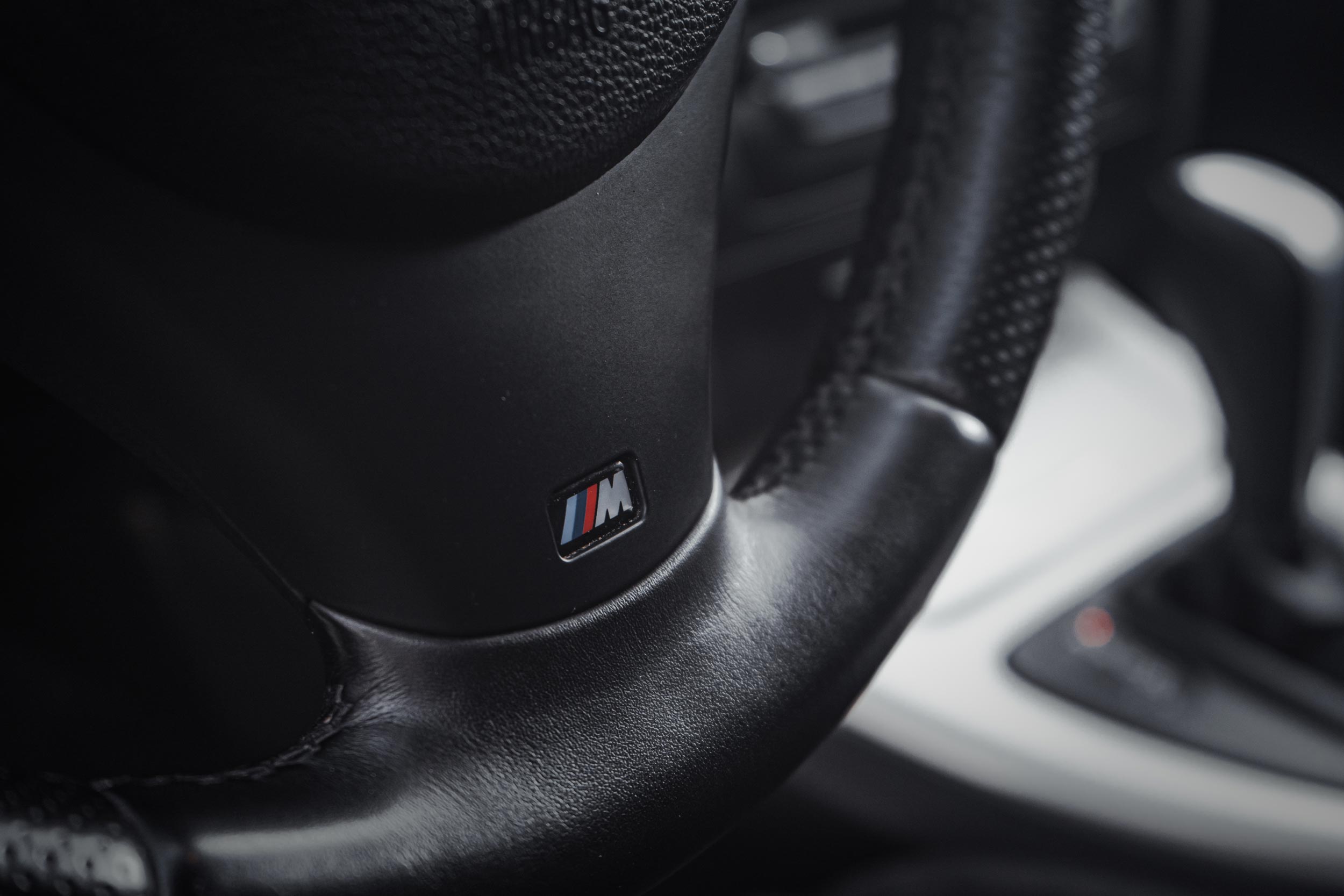BMW 318d E91 M-PAKKET photo 20