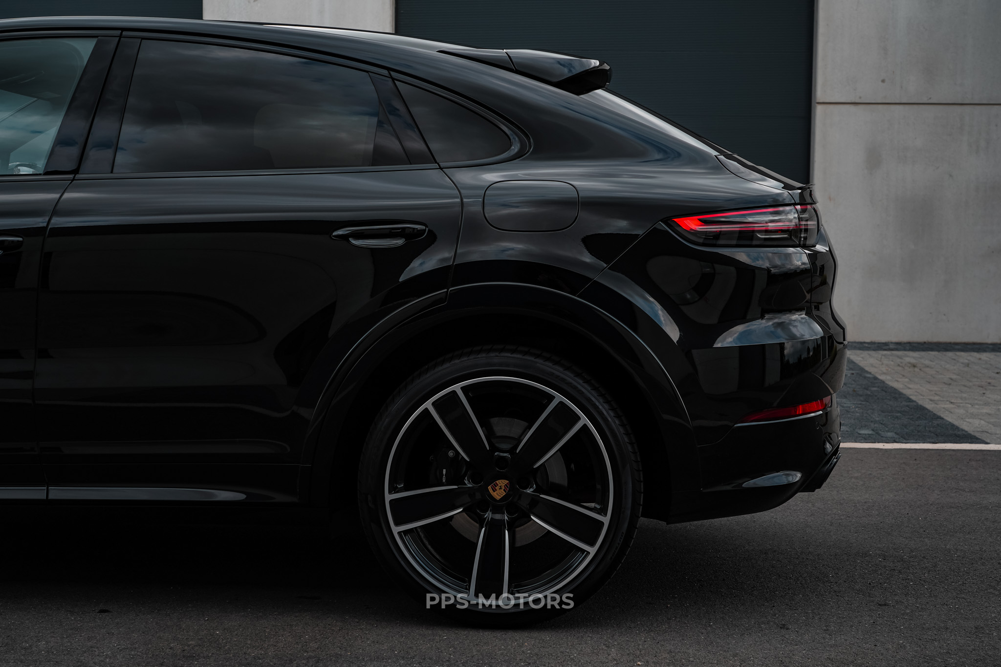 Porsche CAYENNE COUPÉ 3.0i V6 SPORTDESIGN photo 5