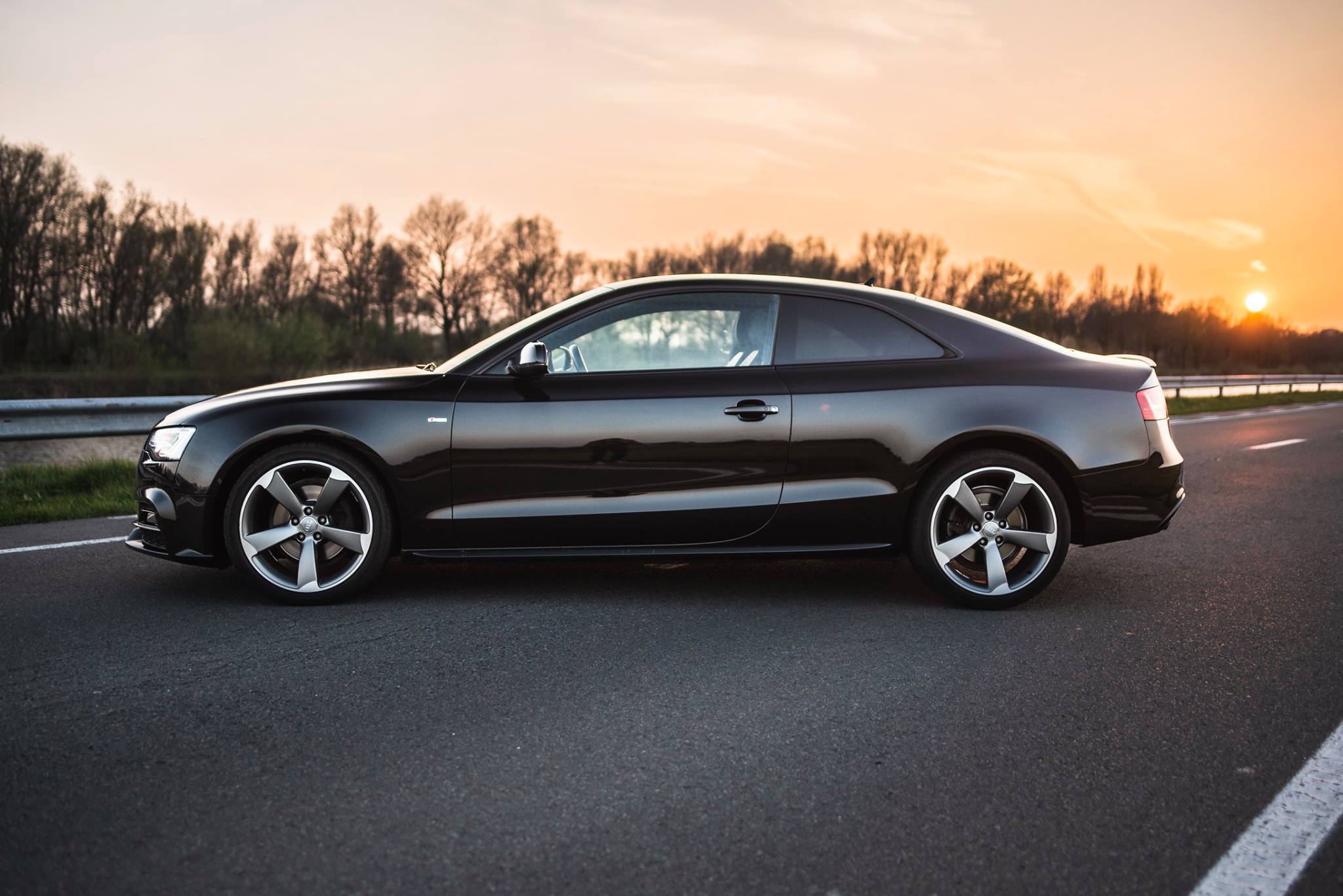 Audi A5 2.0 TDI S-LINE photo 7