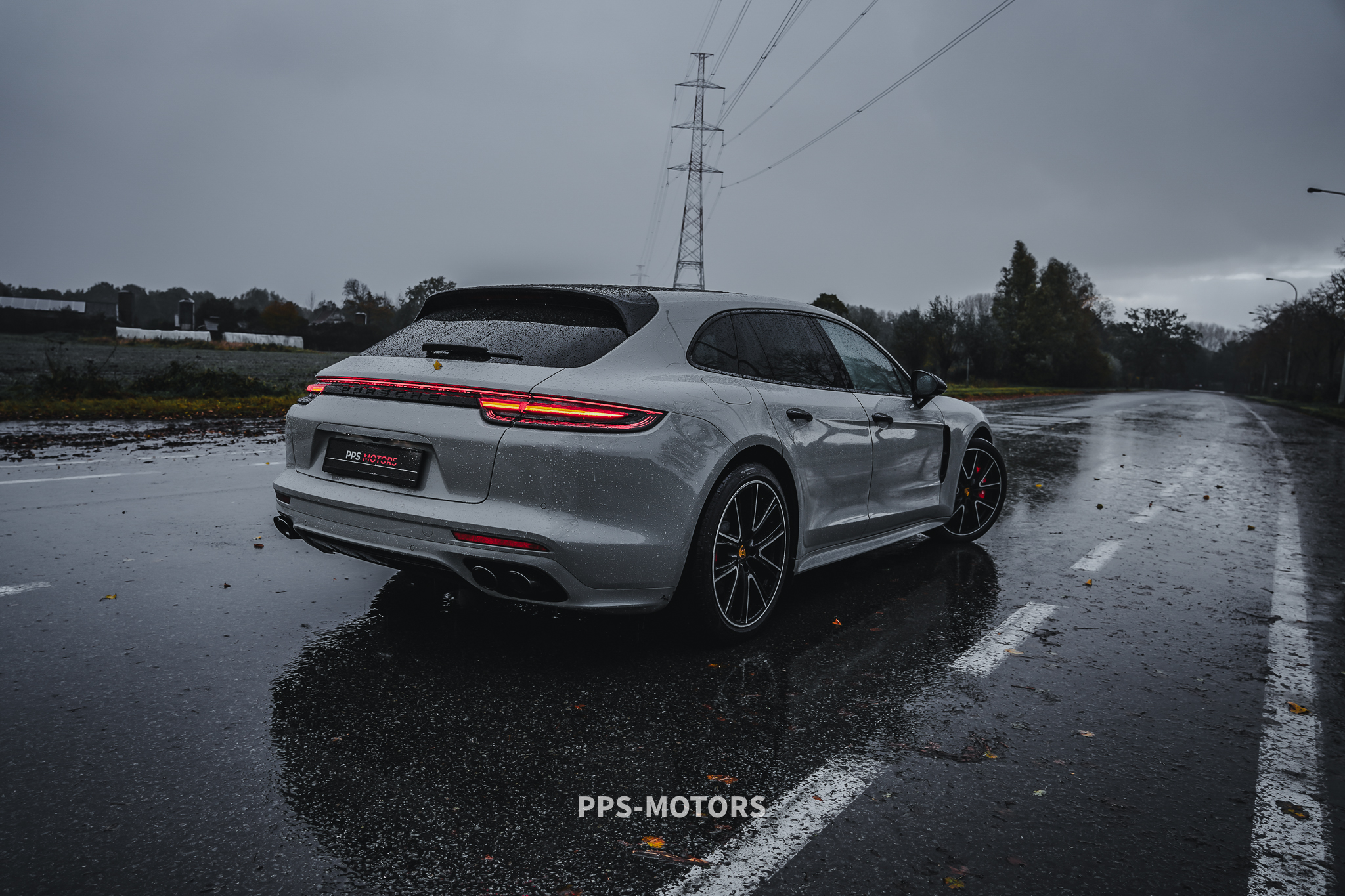 Porsche PANAMERA 4 E-Hybrid Sport Turismo photo 26