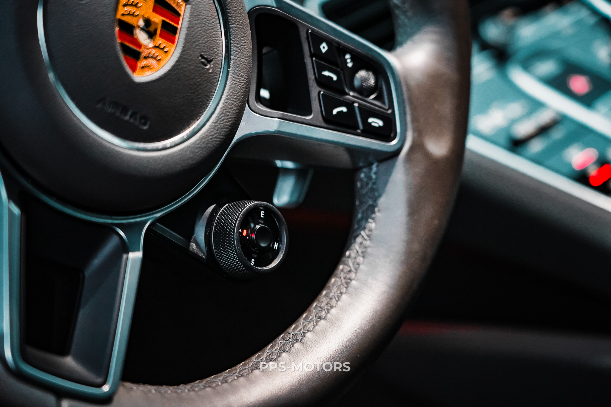 Porsche PANAMERA 4 E-HYBRID photo 45