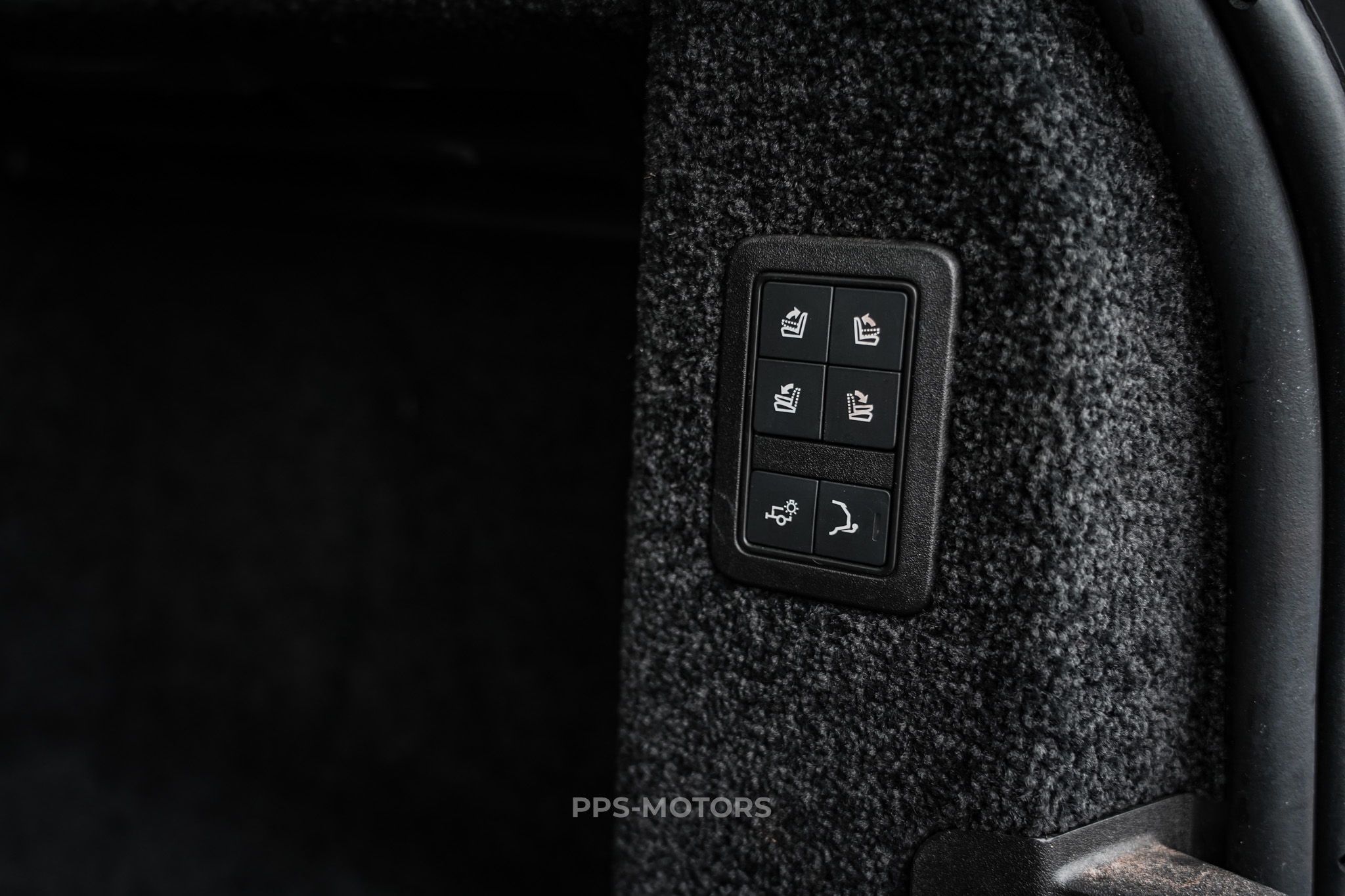 Land Rover RANGE ROVER VOGUE 3.0TDV6 photo 7