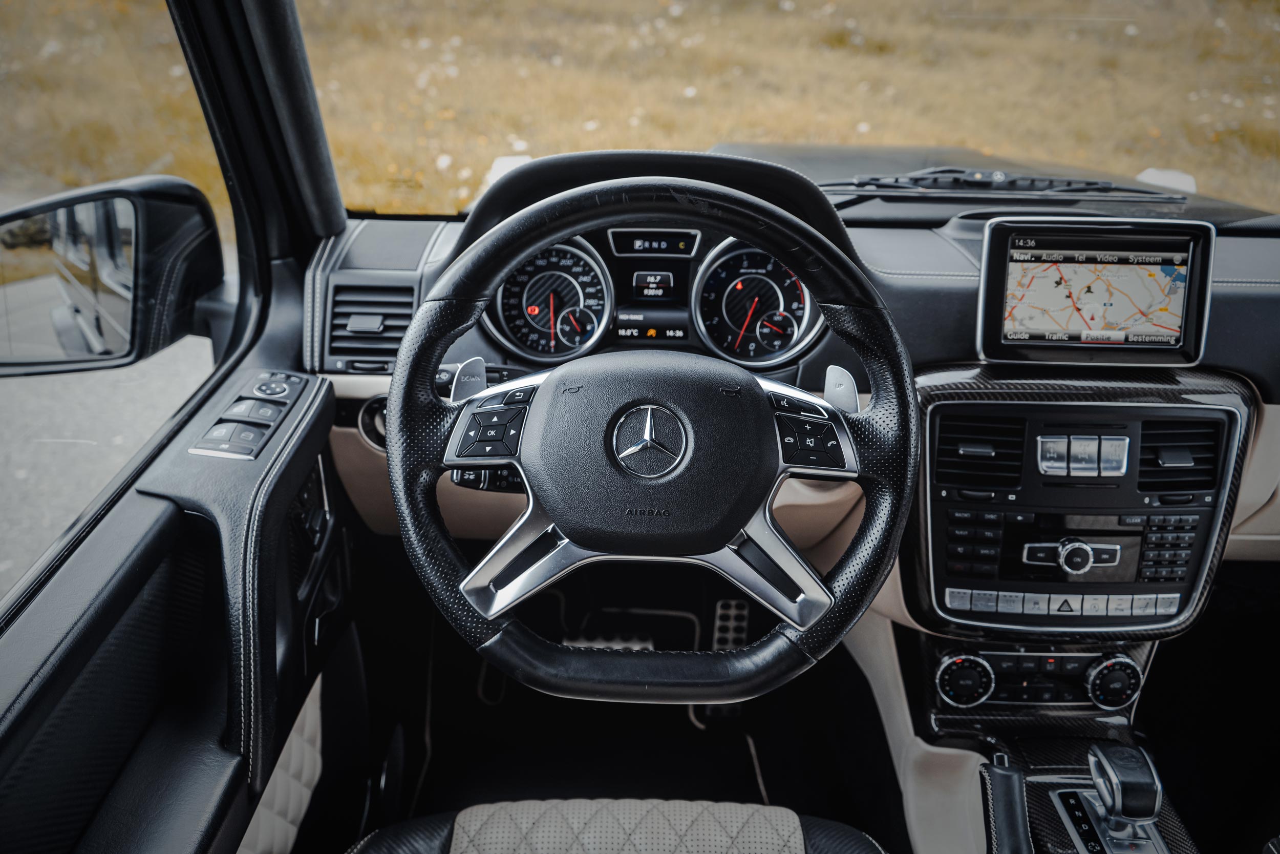 Mercedes Benz G63 AMG 5.5 V8 - EXCLUSIVE EDITION 463 - DESIGNO photo 26