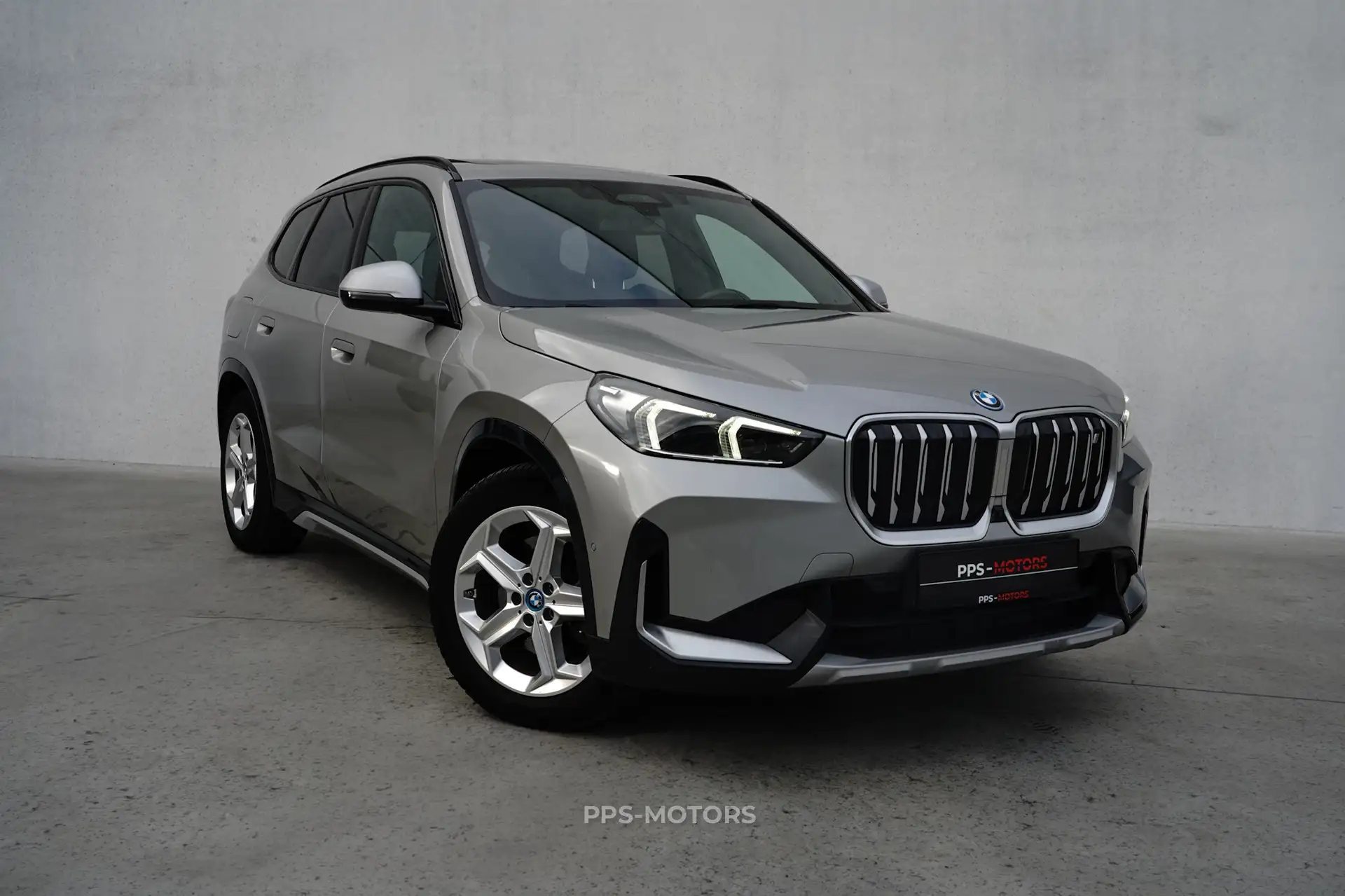 BMW iX1 66.5 kWh xDrive30 FULL OPTION foto 8