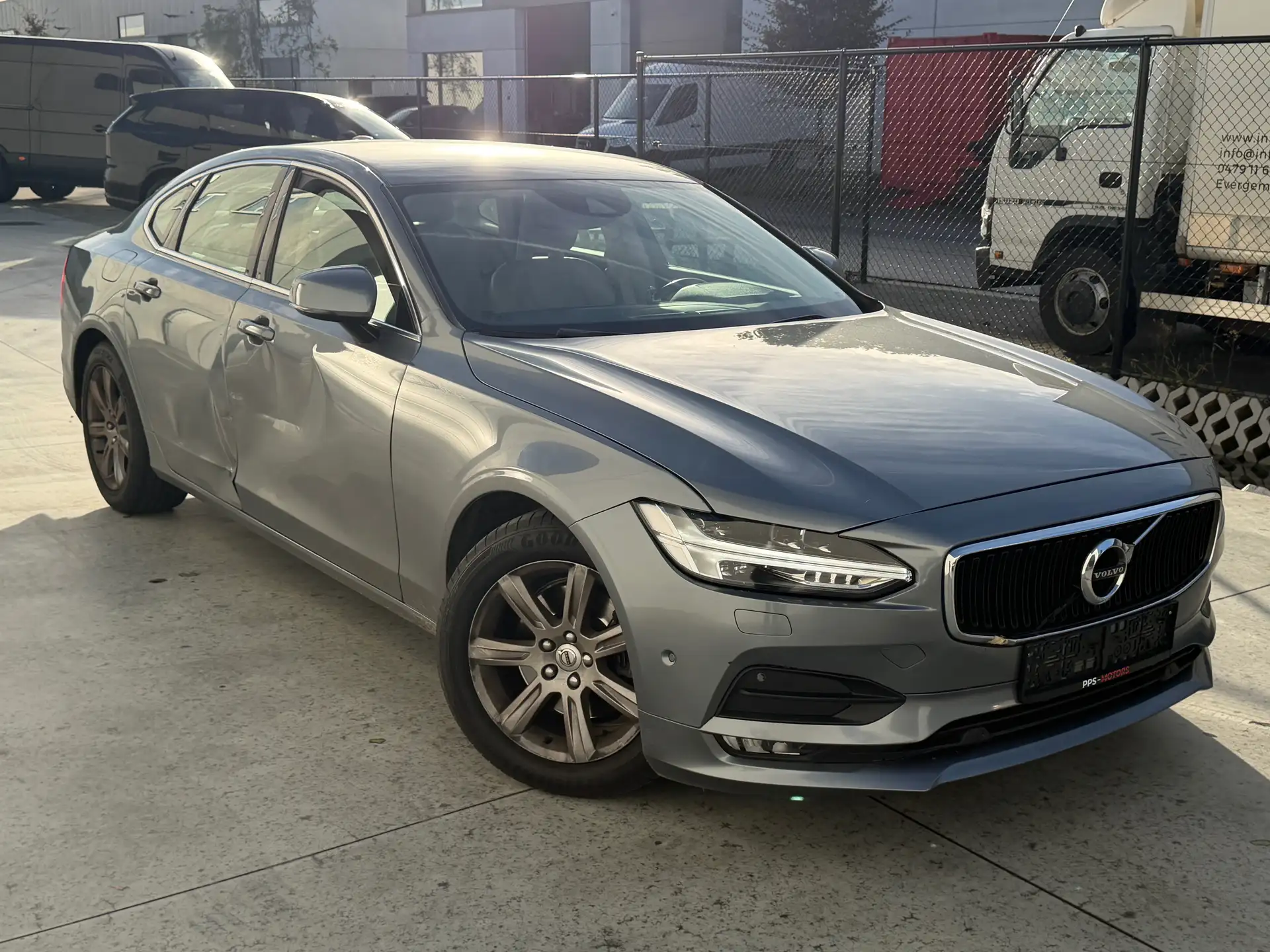 Volvo S90 2.0 D4 Inscription Geartronic foto 9