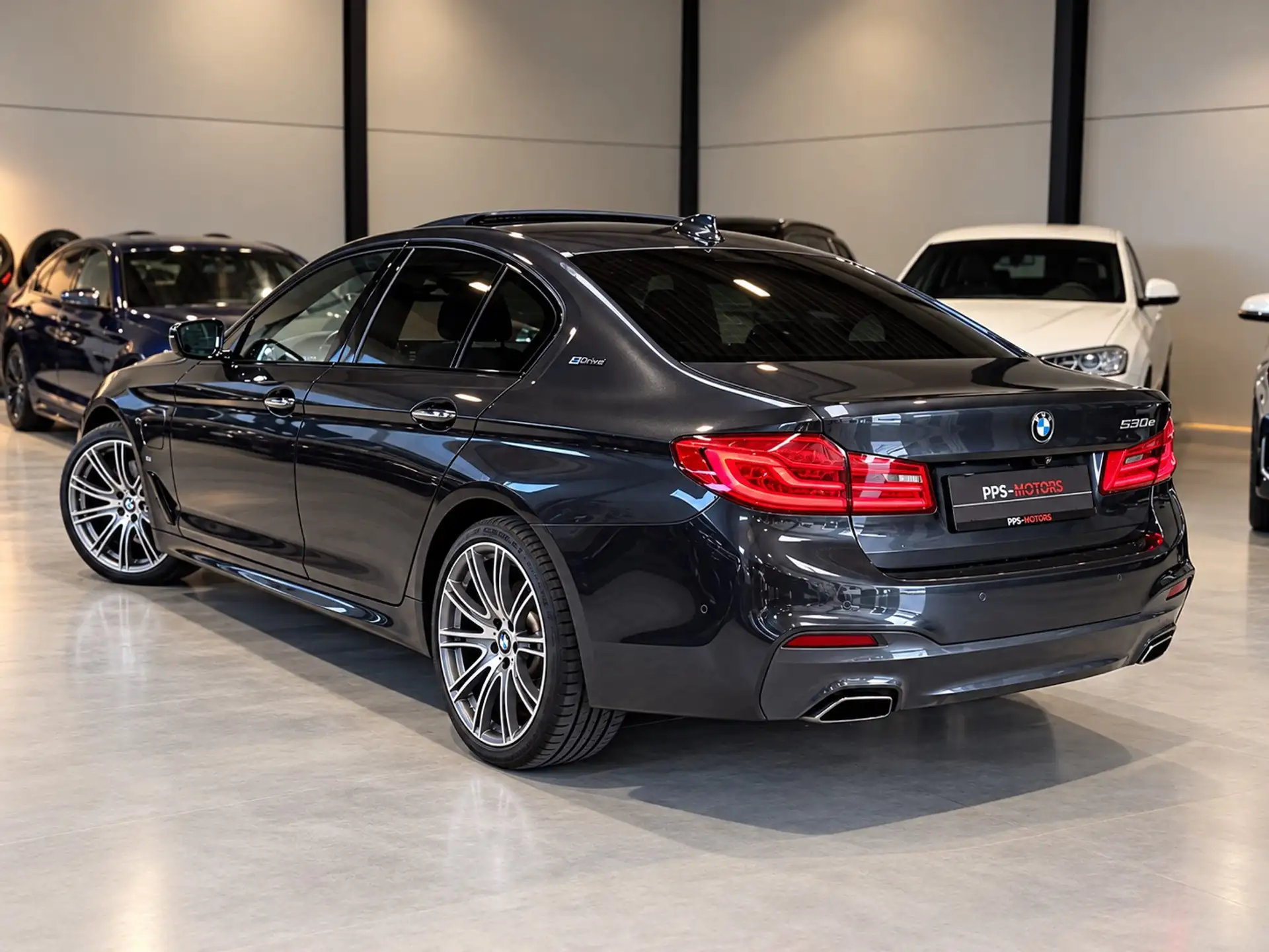 BMW 530 eA PHEV Performance Business Edition foto 3