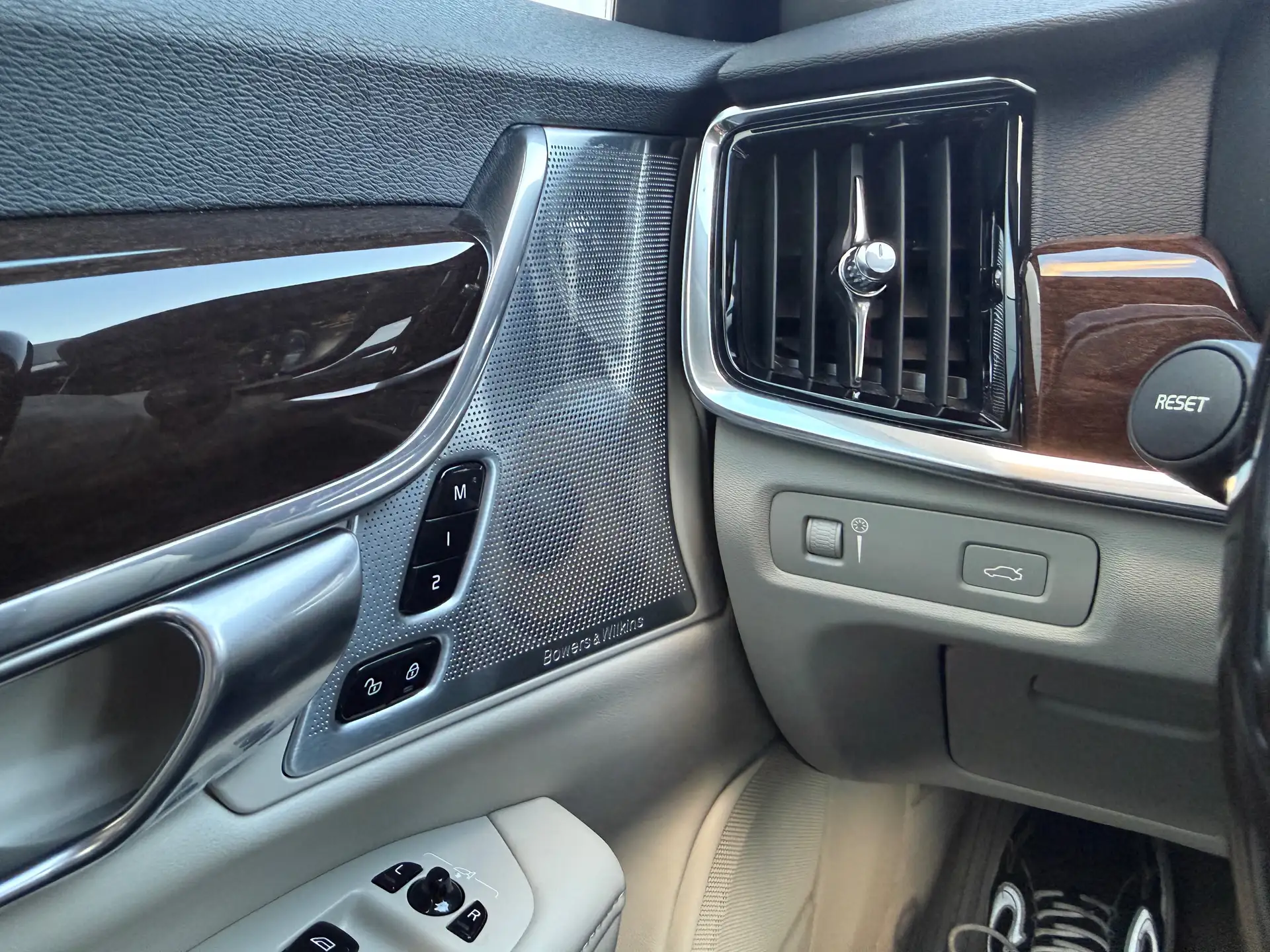 Volvo S90 2.0 D4 AWD Inscription Geartronic foto 18