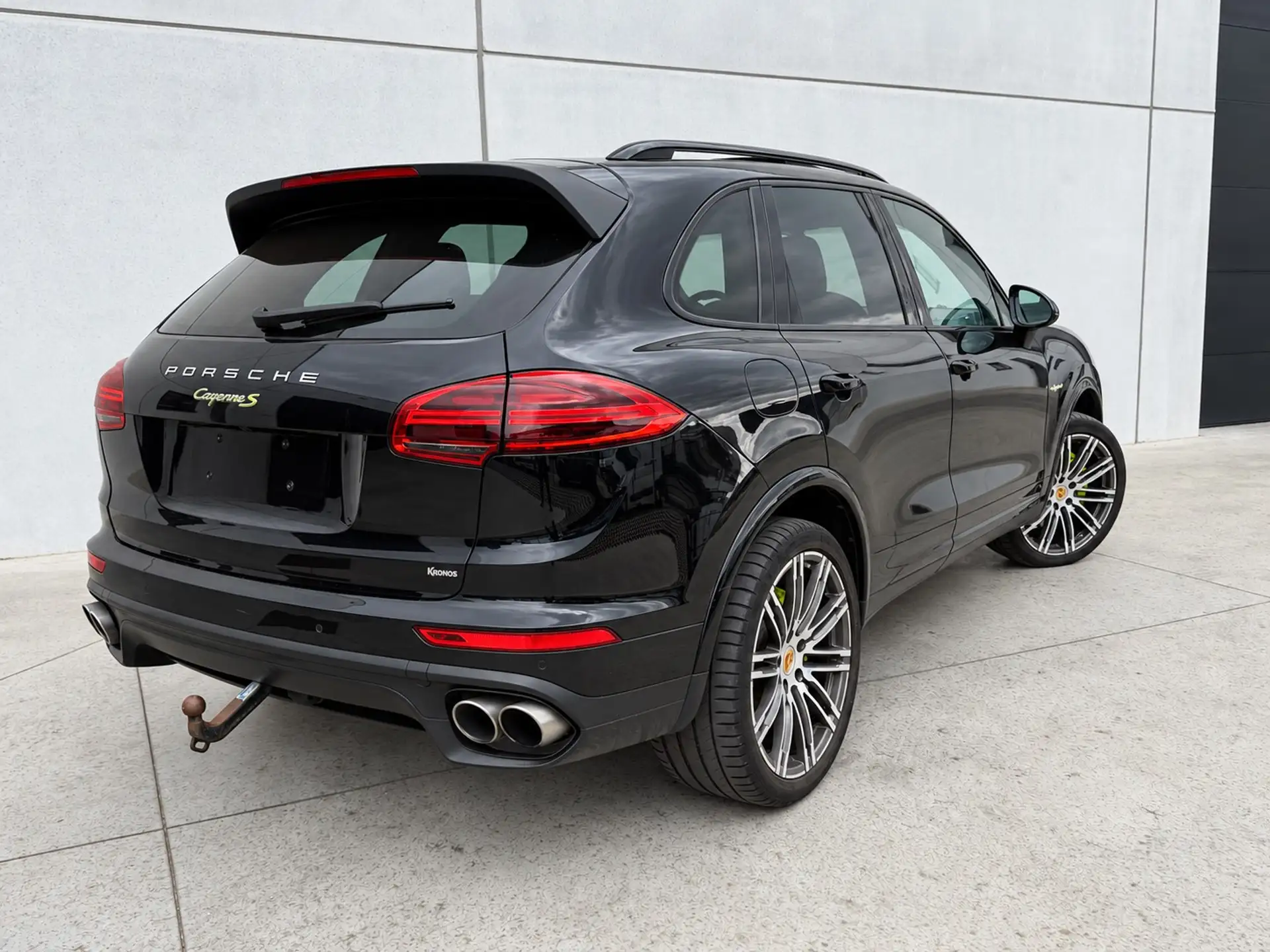 Porsche Cayenne 3.0i V6 Hybrid Tiptronic S photo 7