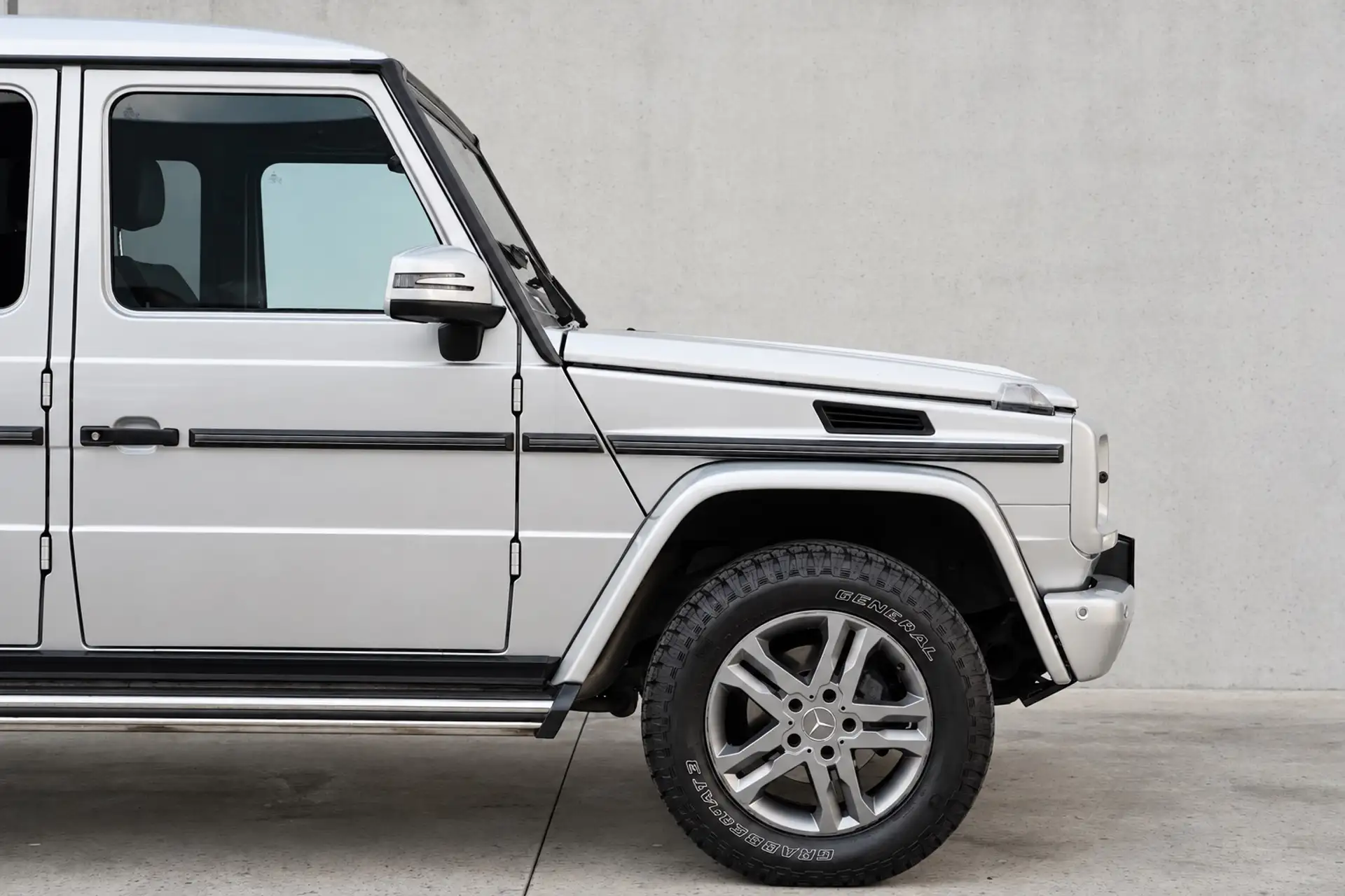 Mercedes Benz G 350 CDI BlueTEC photo 26