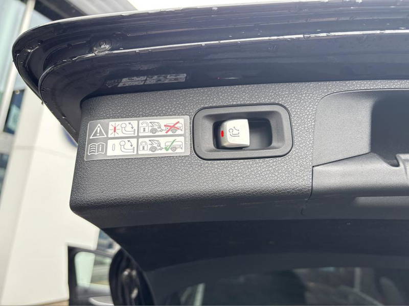 Mercedes Benz E220 AMG PAKKET photo 7